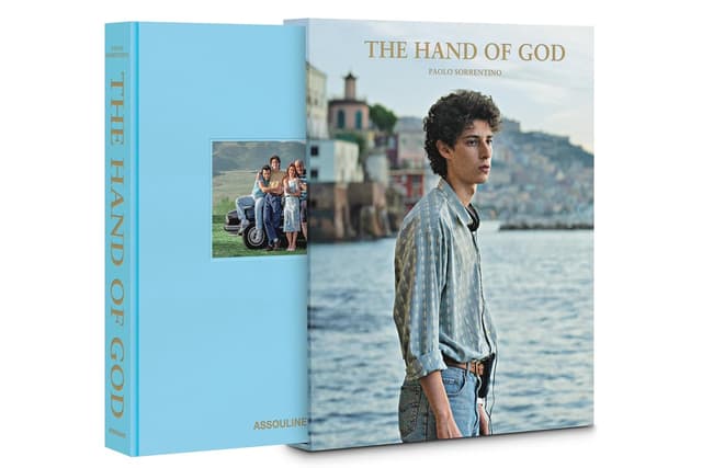 The hand of god (Assouline)